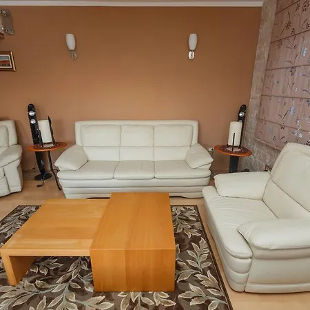 Apartment Zaninovic *