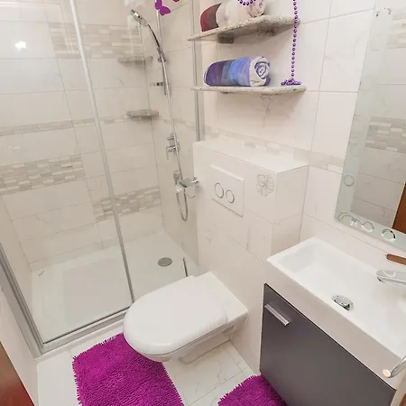 Apartment Zaninovic Split