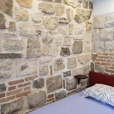 Apartment Zaninovic *