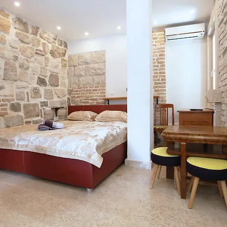 Zaninovic Apartment